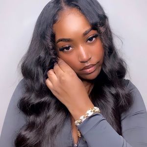 Meet your Posher, Naí